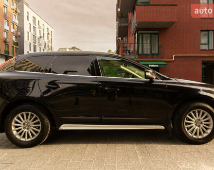 Чорний Вольво ХС60, об'ємом двигуна 2.4 л та пробігом 200 тис. км за 12300 $, фото 3 на Automoto.ua