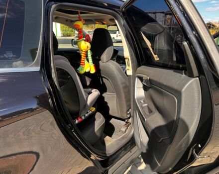 Вольво ХС60 2009 в Житомире на Automoto.ua Черный Вольво ХС60, объемом двигателя 2.4 л и пробегом 278 тыс. км за 13500 $, фото 4 на Automoto.ua