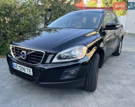 Чорний Вольво ХС60, об'ємом двигуна 2.4 л та пробігом 425 тис. км за 13000 $, фото 18 на Automoto.ua