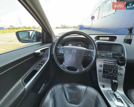 Черный Вольво ХС60, объемом двигателя 2.4 л и пробегом 160 тыс. км за 15500 $, фото 12 на Automoto.ua