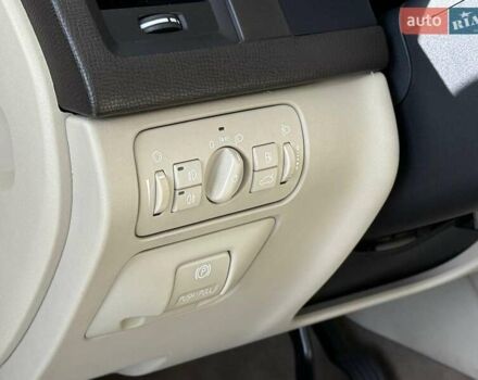 Вольво ХС60 2009 в Одессе на Automoto.ua Черный Вольво ХС60, объемом двигателя 2.4 л и пробегом 260 тыс. км за 14190 $, фото 11 на Automoto.ua