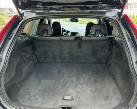 Черный Вольво ХС60, объемом двигателя 2.4 л и пробегом 308 тыс. км за 13700 $, фото 19 на Automoto.ua