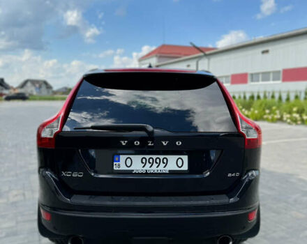 Черный Вольво ХС60, объемом двигателя 2.4 л и пробегом 308 тыс. км за 13700 $, фото 3 на Automoto.ua