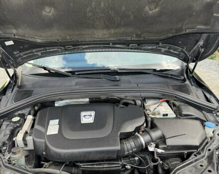 Черный Вольво ХС60, объемом двигателя 2.4 л и пробегом 308 тыс. км за 13700 $, фото 20 на Automoto.ua