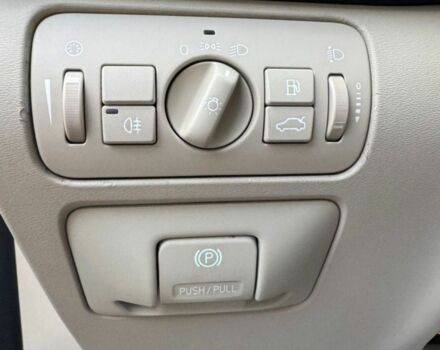 Черный Вольво ХС60, объемом двигателя 2.4 л и пробегом 245 тыс. км за 3700 $, фото 8 на Automoto.ua