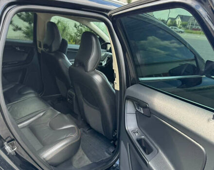 Черный Вольво ХС60, объемом двигателя 2.4 л и пробегом 308 тыс. км за 13700 $, фото 14 на Automoto.ua