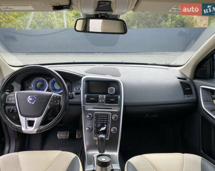 Чорний Вольво ХС60, об'ємом двигуна 3 л та пробігом 284 тис. км за 12600 $, фото 15 на Automoto.ua