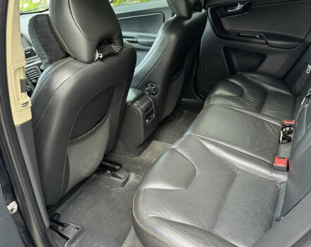 Черный Вольво ХС60, объемом двигателя 2.4 л и пробегом 308 тыс. км за 13700 $, фото 18 на Automoto.ua