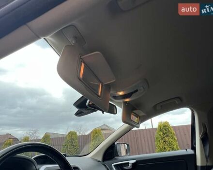 Чорний Вольво ХС60, об'ємом двигуна 0 л та пробігом 238 тис. км за 14950 $, фото 85 на Automoto.ua