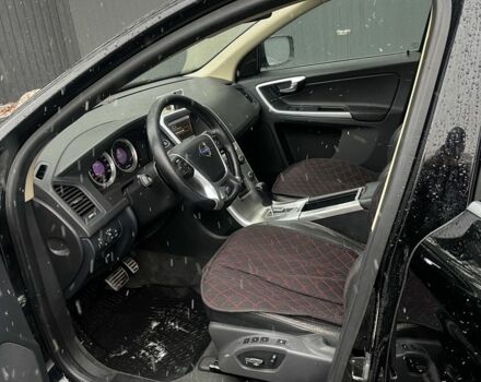 Чорний Вольво ХС60, об'ємом двигуна 3 л та пробігом 238 тис. км за 10999 $, фото 6 на Automoto.ua