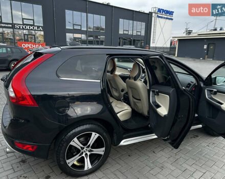 Черный Вольво ХС60, объемом двигателя 1.98 л и пробегом 216 тыс. км за 15000 $, фото 8 на Automoto.ua