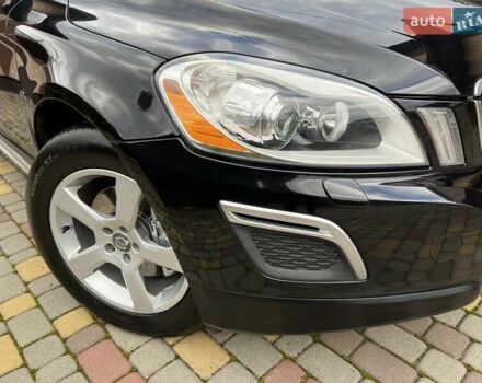 Чорний Вольво ХС60, об'ємом двигуна 0 л та пробігом 238 тис. км за 14950 $, фото 56 на Automoto.ua