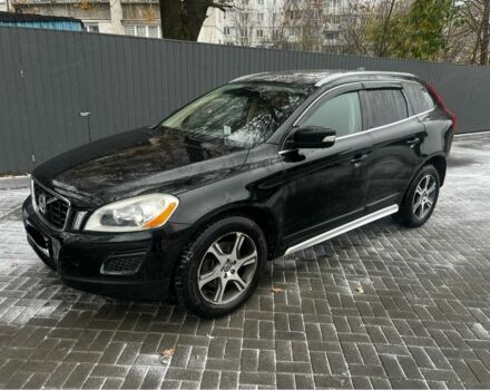 Чорний Вольво ХС60, об'ємом двигуна 3 л та пробігом 238 тис. км за 10999 $, фото 1 на Automoto.ua