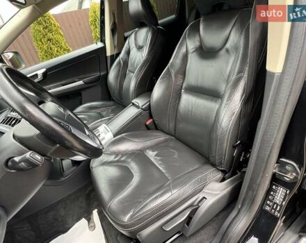 Чорний Вольво ХС60, об'ємом двигуна 0 л та пробігом 238 тис. км за 14950 $, фото 74 на Automoto.ua