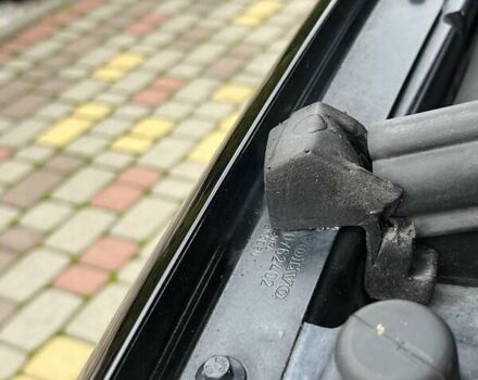 Чорний Вольво ХС60, об'ємом двигуна 0 л та пробігом 238 тис. км за 14950 $, фото 111 на Automoto.ua