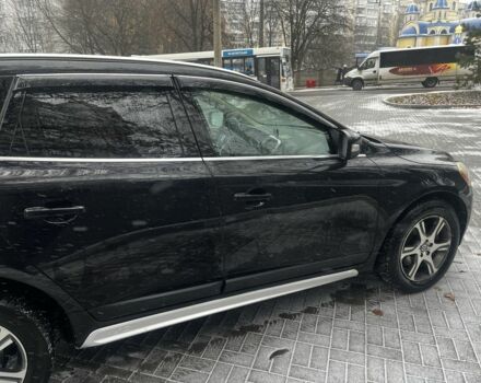 Чорний Вольво ХС60, об'ємом двигуна 3 л та пробігом 238 тис. км за 10999 $, фото 3 на Automoto.ua