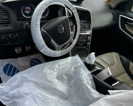 Черный Вольво ХС60, объемом двигателя 1.98 л и пробегом 216 тыс. км за 15000 $, фото 15 на Automoto.ua