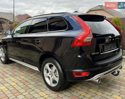 Чорний Вольво ХС60, об'ємом двигуна 0 л та пробігом 238 тис. км за 14950 $, фото 4 на Automoto.ua