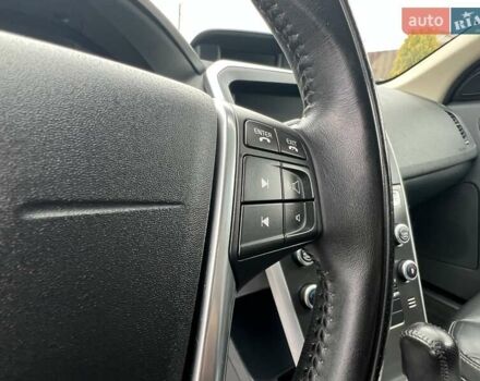 Чорний Вольво ХС60, об'ємом двигуна 0 л та пробігом 238 тис. км за 14950 $, фото 84 на Automoto.ua