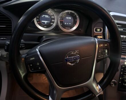 Вольво ХС60 2012 в Черновцах на Automoto.ua Черный Вольво ХС60, объемом двигателя 2.4 л и пробегом 265 тыс. км за 15950 $, фото 7 на Automoto.ua