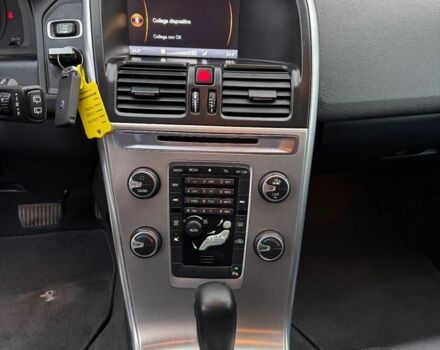 Черный Вольво ХС60, объемом двигателя 2 л и пробегом 191 тыс. км за 8500 $, фото 14 на Automoto.ua