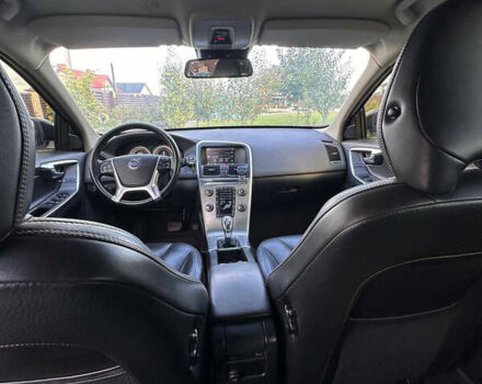 Чорний Вольво ХС60, об'ємом двигуна 2.4 л та пробігом 288 тис. км за 16500 $, фото 6 на Automoto.ua