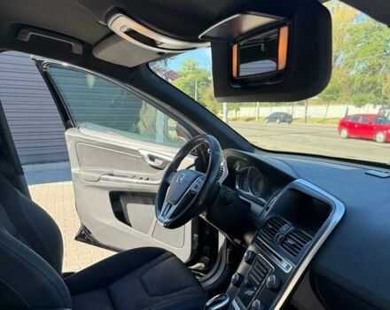 Черный Вольво ХС60, объемом двигателя 2.4 л и пробегом 191 тыс. км за 18000 $, фото 8 на Automoto.ua