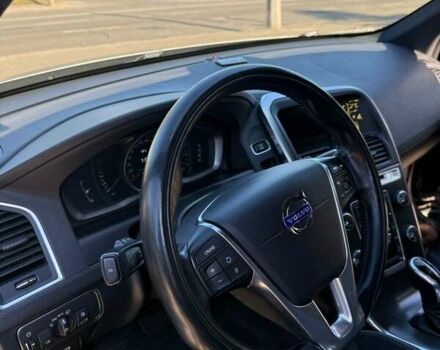 Черный Вольво ХС60, объемом двигателя 2.4 л и пробегом 191 тыс. км за 18000 $, фото 4 на Automoto.ua