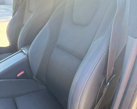 Черный Вольво ХС60, объемом двигателя 2.4 л и пробегом 191 тыс. км за 18000 $, фото 14 на Automoto.ua