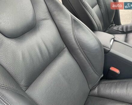 Чорний Вольво ХС60, об'ємом двигуна 2.4 л та пробігом 190 тис. км за 17995 $, фото 30 на Automoto.ua