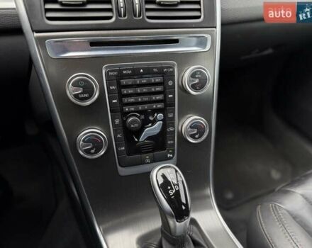 Черный Вольво ХС60, объемом двигателя 1.97 л и пробегом 230 тыс. км за 17000 $, фото 31 на Automoto.ua