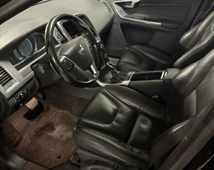 Черный Вольво ХС60, объемом двигателя 2.4 л и пробегом 190 тыс. км за 16500 $, фото 5 на Automoto.ua