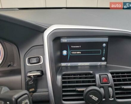 Вольво ХС60 2013 в Хмельницком на Automoto.ua Черный Вольво ХС60, объемом двигателя 2.4 л и пробегом 327 тыс. км за 16500 $, фото 14 на Automoto.ua