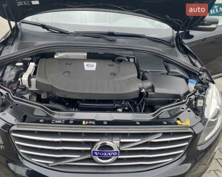 Чорний Вольво ХС60, об'ємом двигуна 2.4 л та пробігом 190 тис. км за 17995 $, фото 33 на Automoto.ua