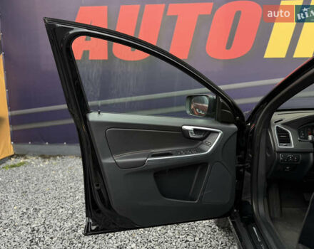 Вольво ХС60 2013 в Стрые на Automoto.ua Черный Вольво ХС60, объемом двигателя 1.97 л и пробегом 230 тыс. км за 17499 $, фото 41 на Automoto.ua