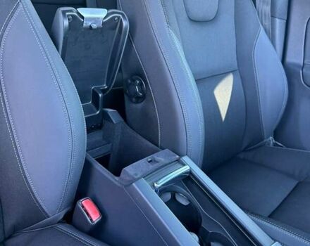 Черный Вольво ХС60, объемом двигателя 2.4 л и пробегом 191 тыс. км за 18000 $, фото 12 на Automoto.ua