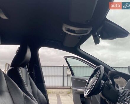 Чорний Вольво ХС60, об'ємом двигуна 2.4 л та пробігом 190 тис. км за 17995 $, фото 45 на Automoto.ua