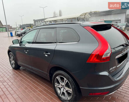 Чорний Вольво ХС60, об'ємом двигуна 2.4 л та пробігом 310 тис. км за 17300 $, фото 7 на Automoto.ua