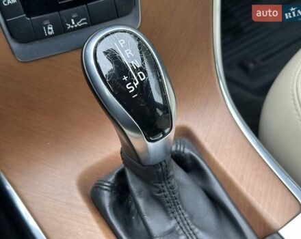 Чорний Вольво ХС60, об'ємом двигуна 2.4 л та пробігом 201 тис. км за 24600 $, фото 44 на Automoto.ua