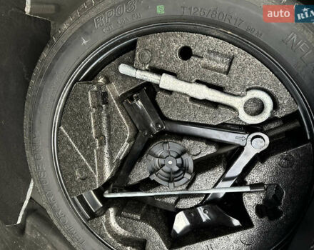 Чорний Вольво ХС60, об'ємом двигуна 2 л та пробігом 236 тис. км за 11850 $, фото 21 на Automoto.ua