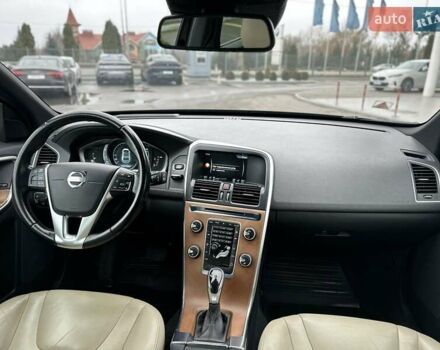 Чорний Вольво ХС60, об'ємом двигуна 2.4 л та пробігом 201 тис. км за 24600 $, фото 36 на Automoto.ua