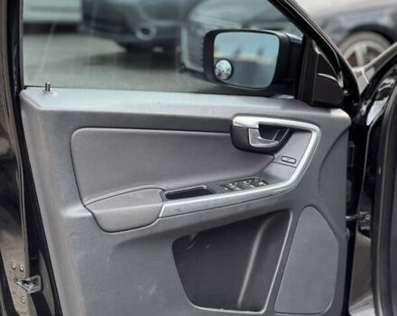 Черный Вольво ХС60, объемом двигателя 2 л и пробегом 246 тыс. км за 12200 $, фото 12 на Automoto.ua