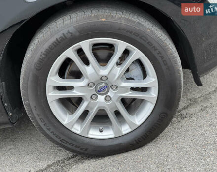 Черный Вольво ХС60, объемом двигателя 2 л и пробегом 246 тыс. км за 12200 $, фото 23 на Automoto.ua