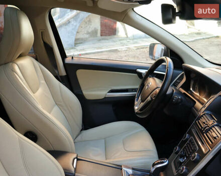 Черный Вольво ХС60, объемом двигателя 2.4 л и пробегом 234 тыс. км за 18799 $, фото 158 на Automoto.ua