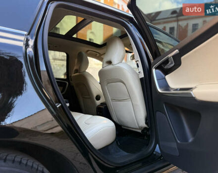 Черный Вольво ХС60, объемом двигателя 2.4 л и пробегом 234 тыс. км за 18799 $, фото 146 на Automoto.ua