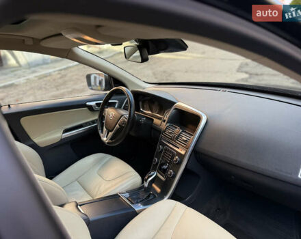 Черный Вольво ХС60, объемом двигателя 2.4 л и пробегом 234 тыс. км за 18799 $, фото 108 на Automoto.ua