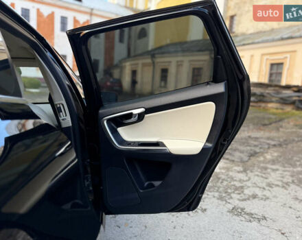 Черный Вольво ХС60, объемом двигателя 2.4 л и пробегом 234 тыс. км за 18799 $, фото 142 на Automoto.ua