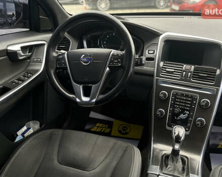 Чорний Вольво ХС60, об'ємом двигуна 2.4 л та пробігом 304 тис. км за 17200 $, фото 22 на Automoto.ua