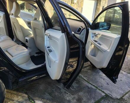 Чорний Вольво ХС60, об'ємом двигуна 2 л та пробігом 258 тис. км за 15550 $, фото 7 на Automoto.ua