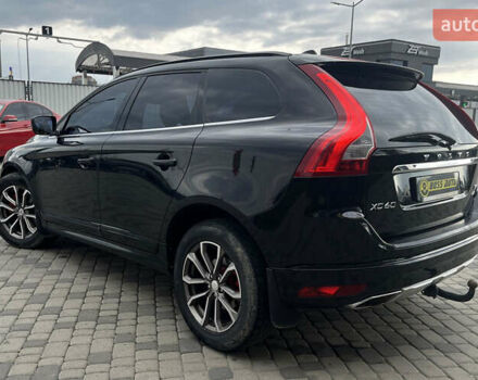 Чорний Вольво ХС60, об'ємом двигуна 2.4 л та пробігом 304 тис. км за 17200 $, фото 4 на Automoto.ua